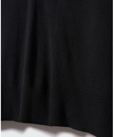 Women's Fine-Knit Sweater Black $27.49 Sweaters