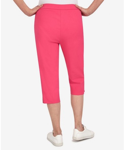 Women's Hot Allure Clamdigger Capris Pants Pink $33.32 Pants