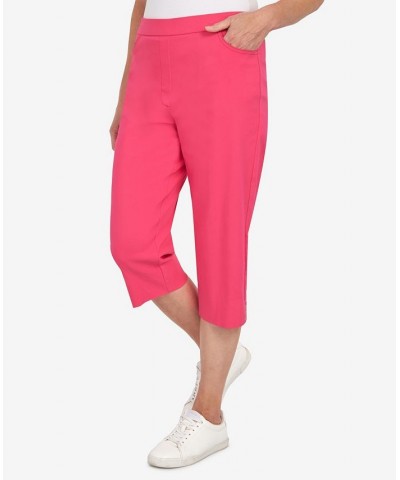 Women's Hot Allure Clamdigger Capris Pants Pink $33.32 Pants