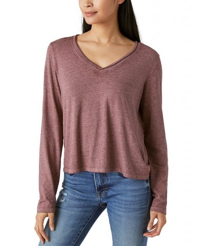 Women's Long-Sleeve V-Neck T-Shirt Brown $25.45 Tops